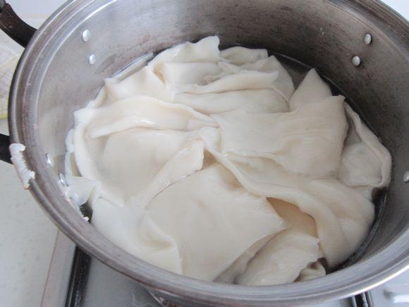 大盤雞火鍋的做法-家常味燉菜譜