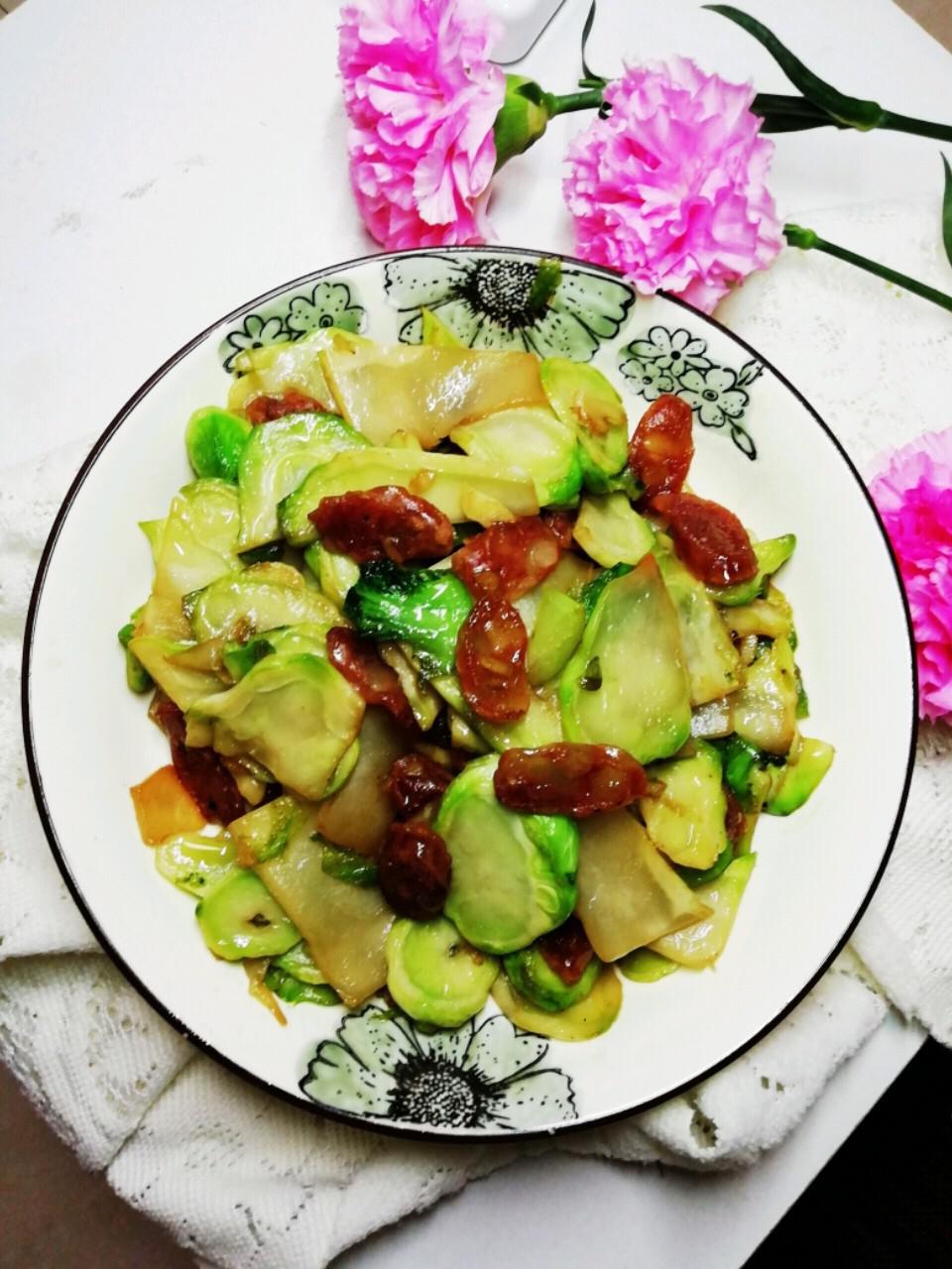 臘腸炒兒菜的做法-咸鮮味炒菜譜