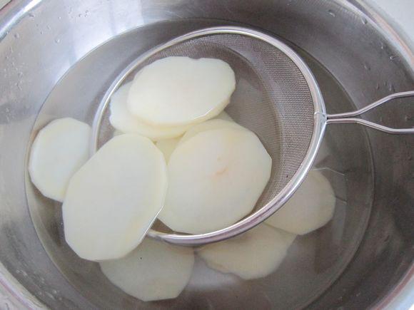 大盤雞火鍋的做法-家常味燉菜譜