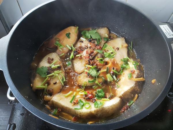 醬燒比目魚的做法-咸鮮味燉菜譜