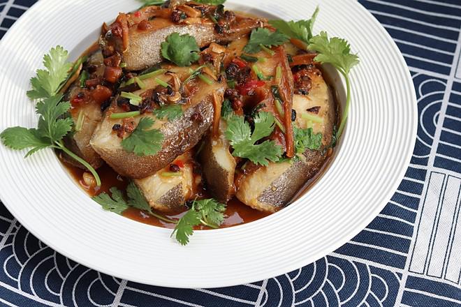 醬燒比目魚的做法-咸鮮味燉菜譜