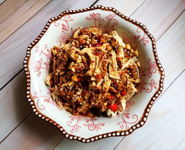 涼拌雞絲的做法-酸辣味拌菜譜