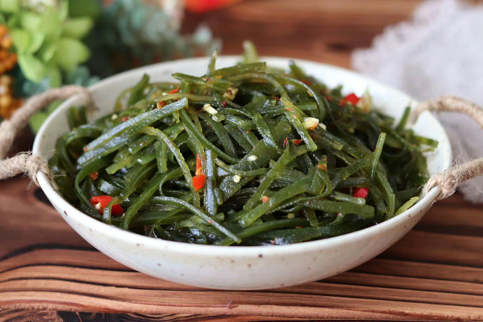 涼拌海帶絲的做法-家常味拌菜譜