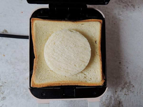 荷包蛋吐司的做法-家常味炸菜譜-易網健康養(yǎng)生網 荷包蛋吐司的做法-家常味炸菜譜