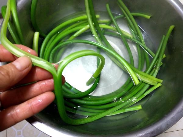 肉絲炒蒜苔的做法-家常味炒菜譜-易網健康養生網 肉絲炒蒜苔的做法-家常味炒菜譜