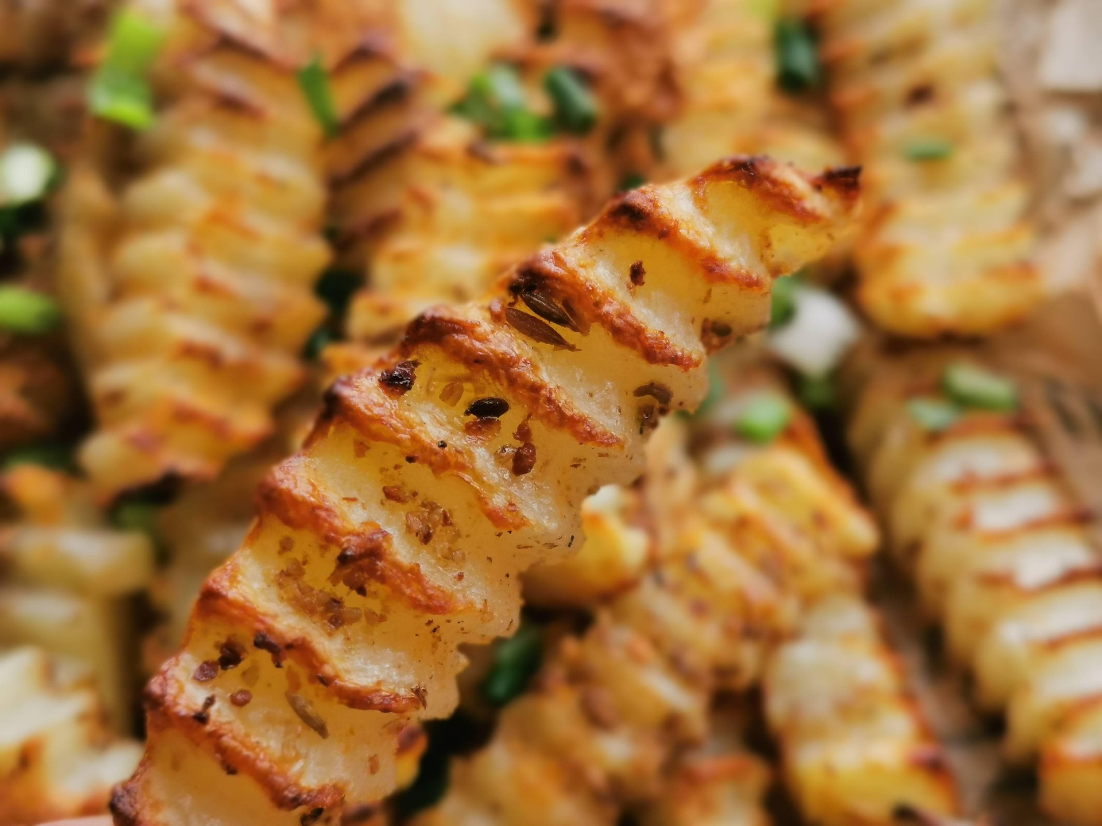 烤薯?xiàng)l的做法-家常味烤菜譜