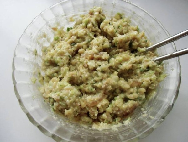 臘肉蘿卜餡餅的做法-家常味煎菜譜