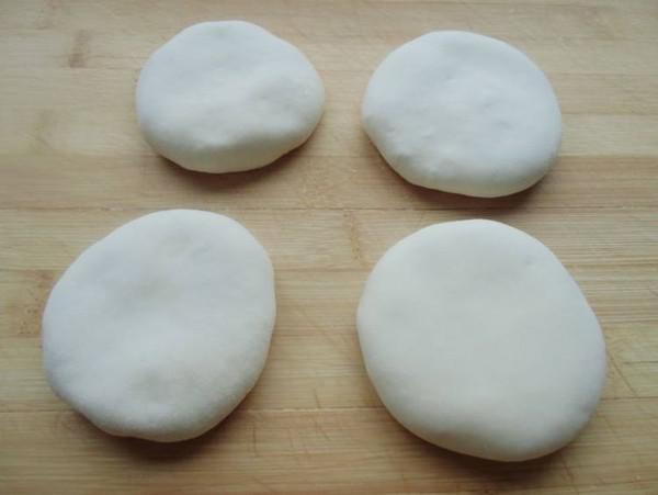 臘肉蘿卜餡餅的做法-家常味煎菜譜