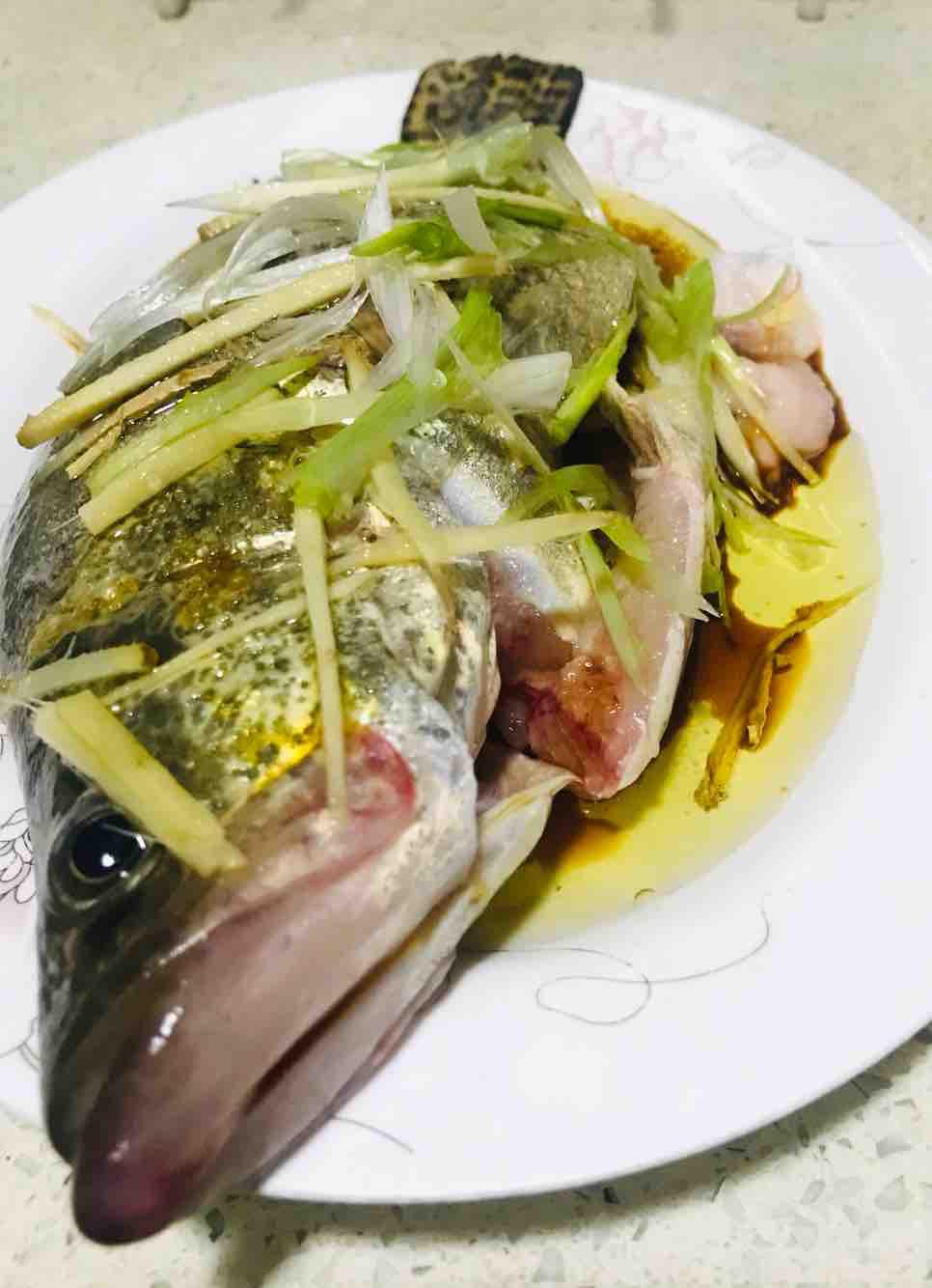 清蒸石斑魚的做法-家常味蒸菜譜