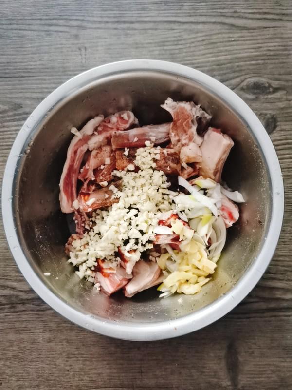 蒜香烤羊排的做法-蒜香味燒菜譜