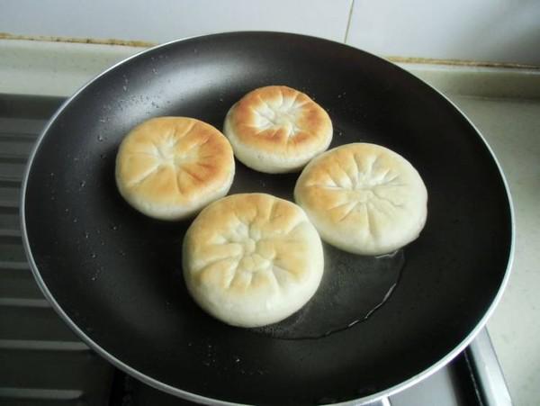 臘肉蘿卜餡餅的做法-家常味煎菜譜