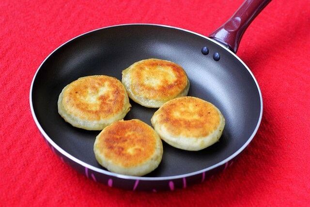 臘肉蘿卜餡餅的做法-家常味煎菜譜