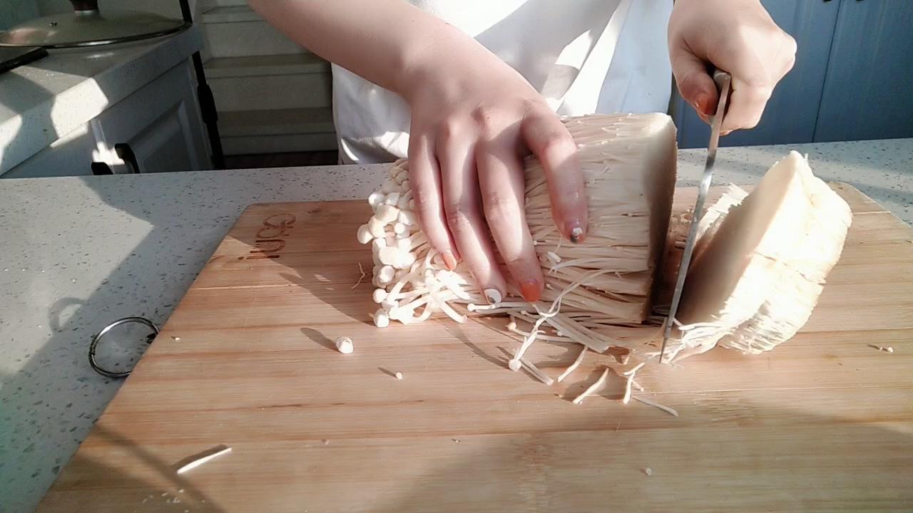 錫紙金針菇的做法-家常味烤菜譜