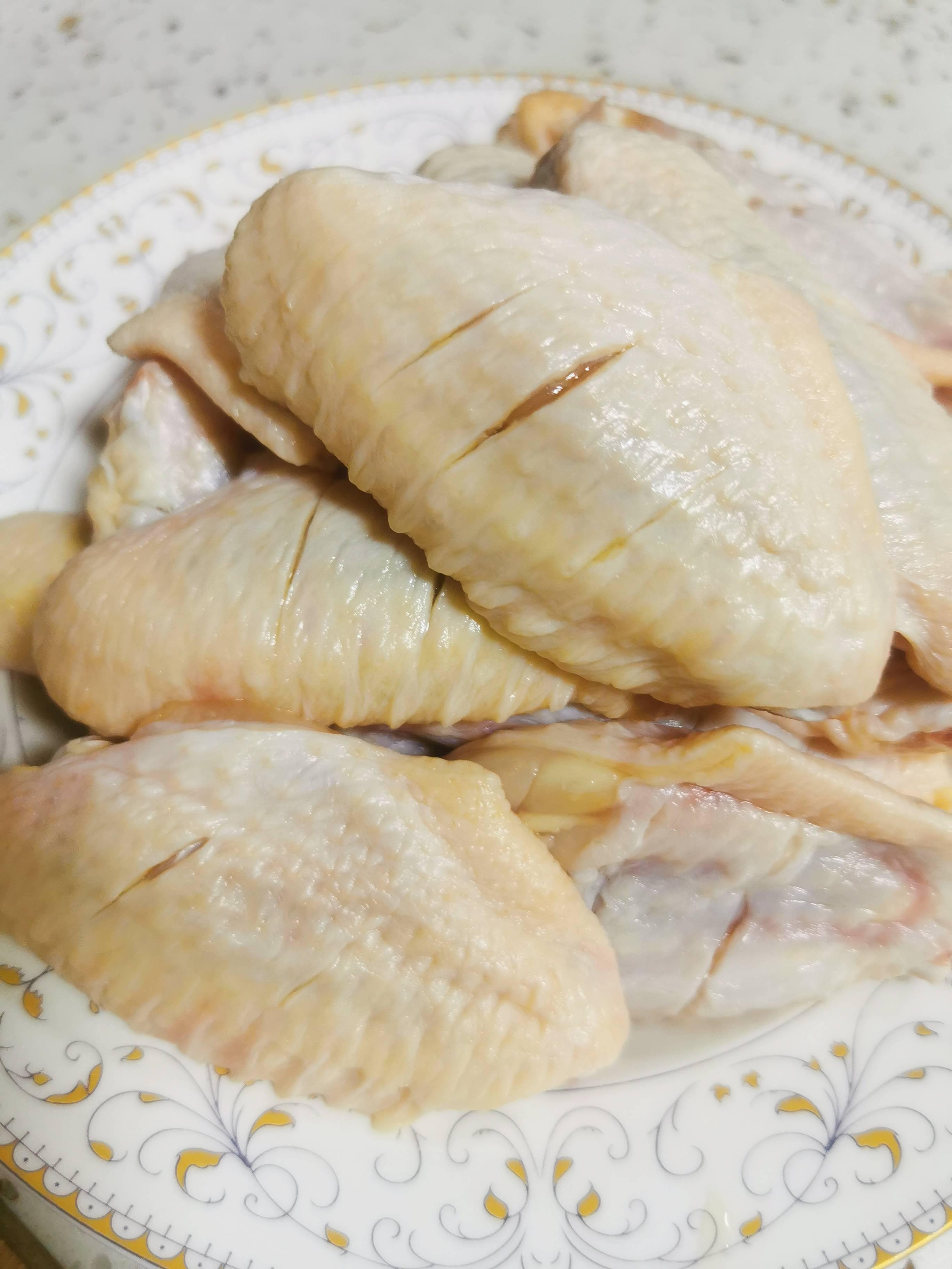 蔥油雞翅的做法-咸鮮味煎菜譜