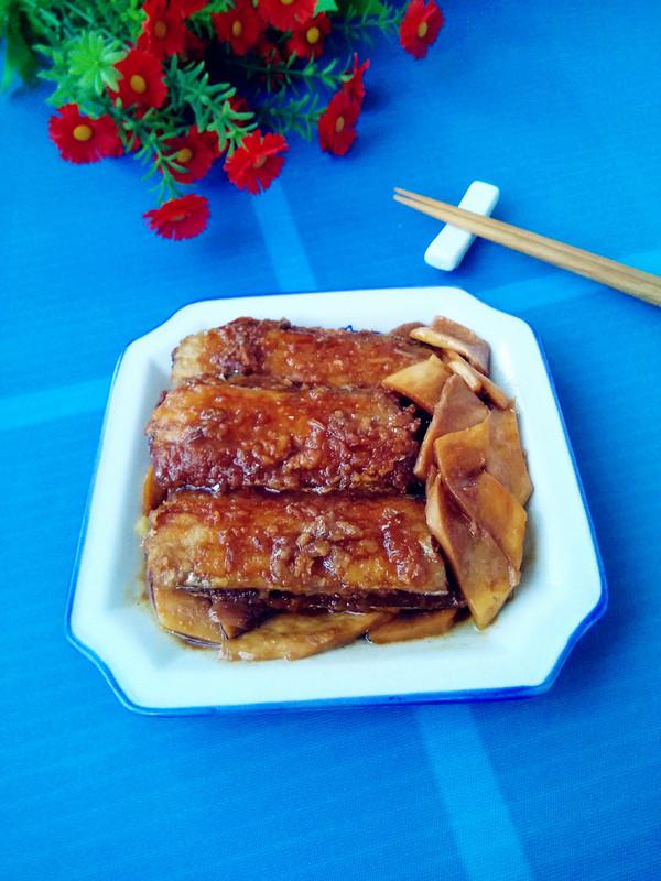 杏鮑菇燒帶魚(yú)的做法-咸鮮味燒菜譜