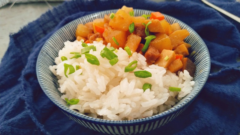 銷魂鹵肉飯的做法-咸鮮味燒菜譜