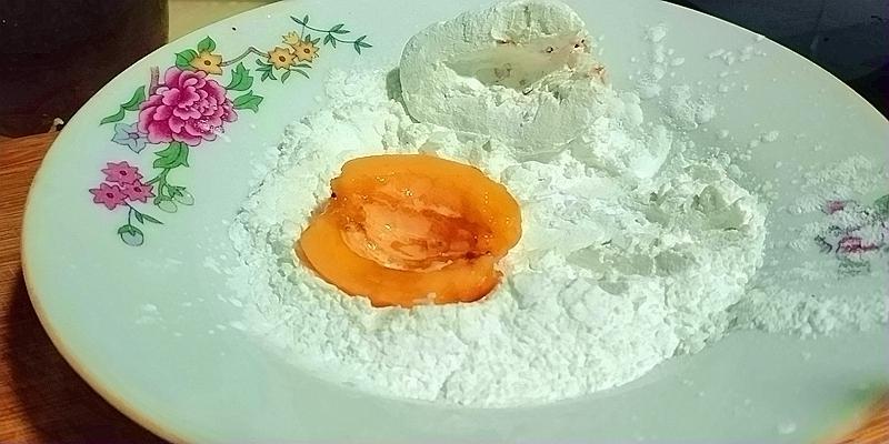 拔絲枇杷的做法-酸甜味拔絲菜譜