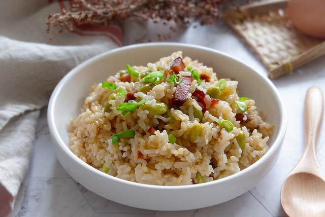 臘肉毛豆糙米飯的做法-家常味煲菜譜