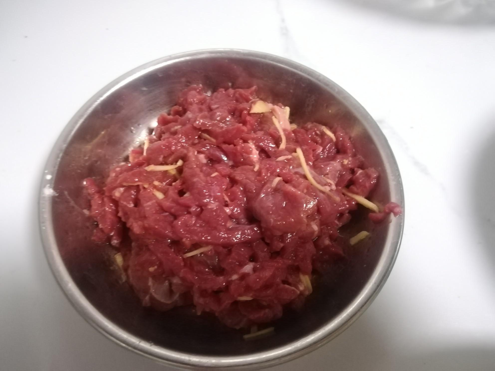 白蘿卜小炒牛肉的做法-家常味炒菜譜