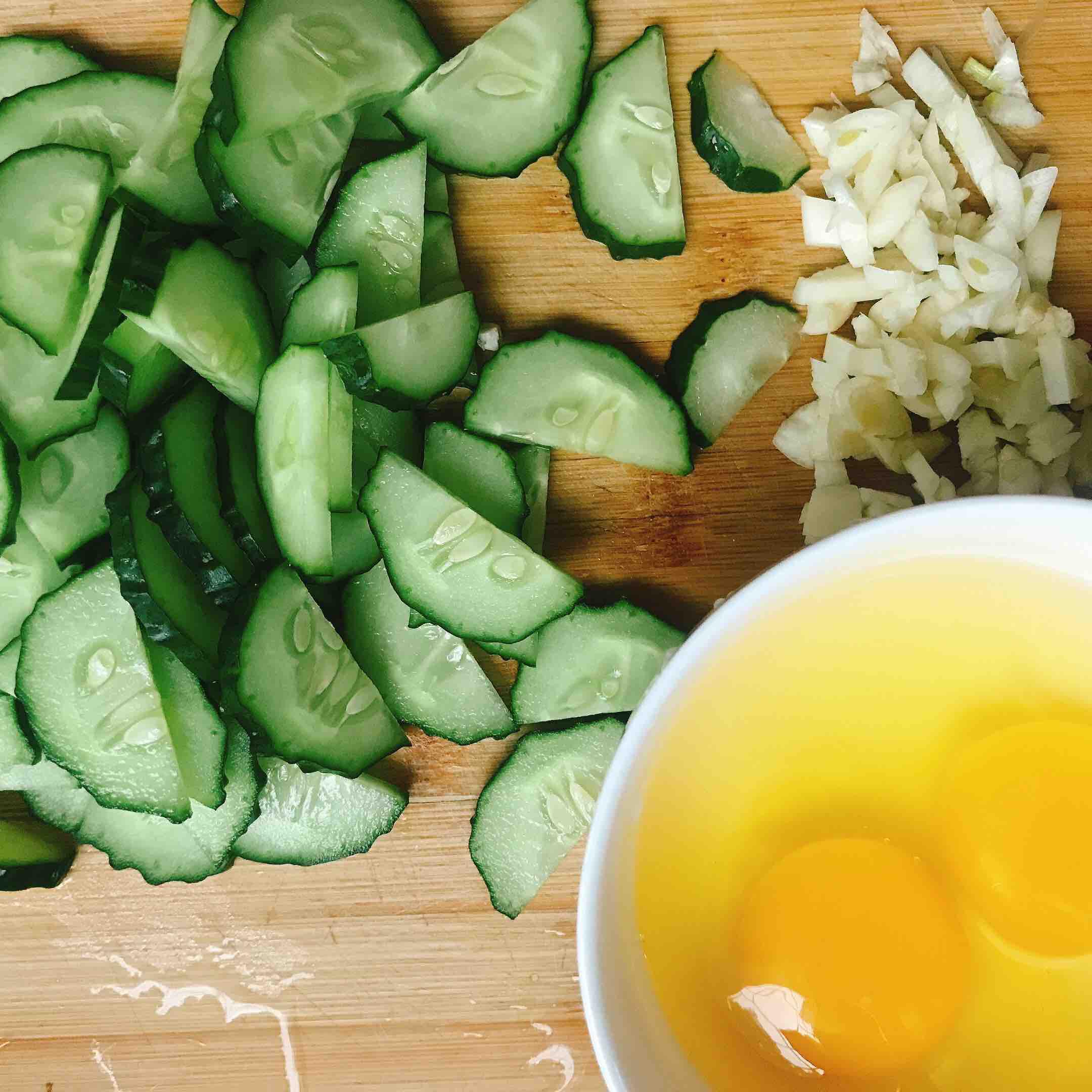 青瓜炒雞蛋的做法-家常味炒菜譜