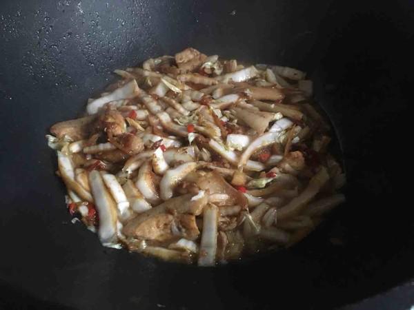 白菜幫炒肉的做法-香辣味炒菜譜-易網健康養生網 白菜幫炒肉的做法-香辣味炒菜譜