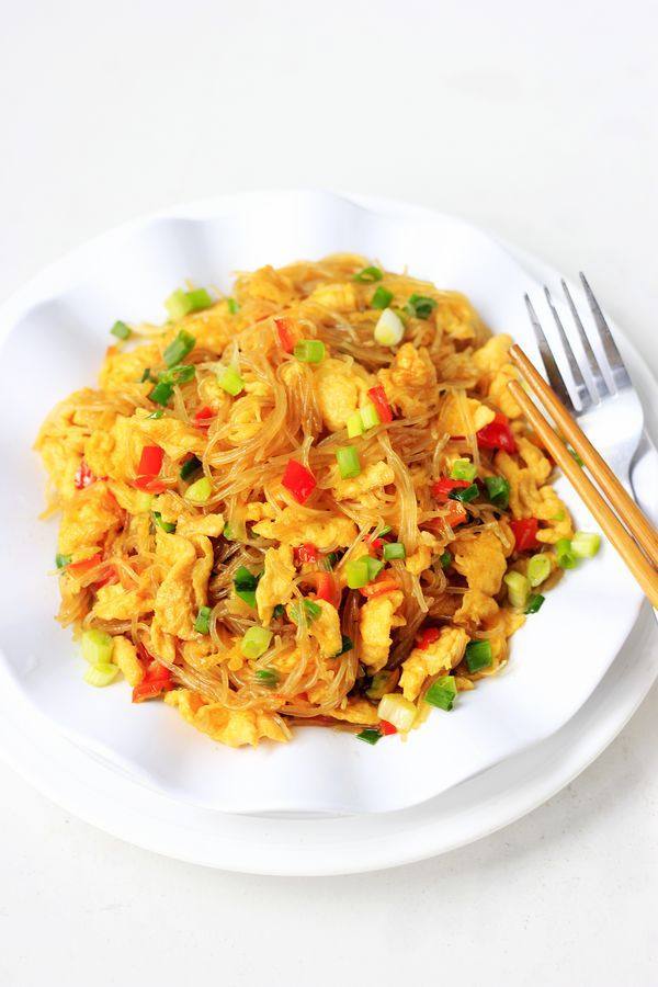 粉絲炒雞蛋的做法-家常味炒菜譜