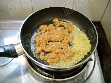 雪菜餡餅的做法-家常味煎菜譜-易網(wǎng)健康養(yǎng)生網(wǎng) 雪菜餡餅的做法-家常味煎菜譜