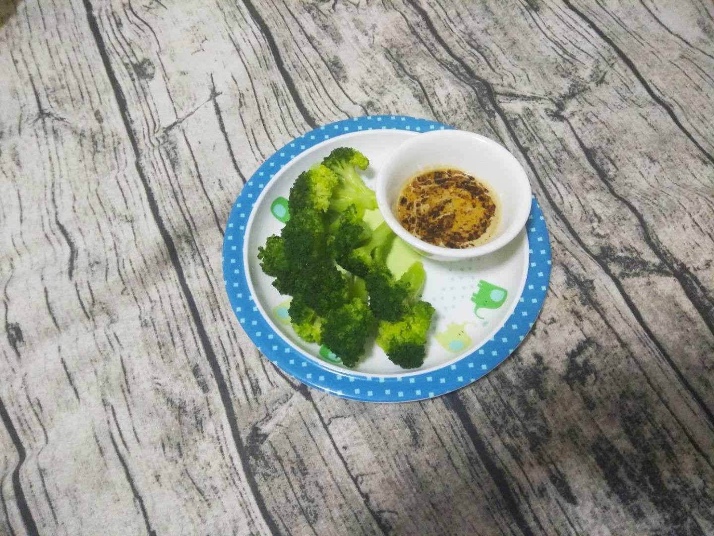 麻醬西蘭花的做法-麻醬味其它工藝菜譜-易網健康養生網 麻醬西蘭花的做法-麻醬味其它工藝菜譜