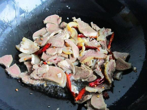 爆炒牛頭肉的做法-家常味炒菜譜