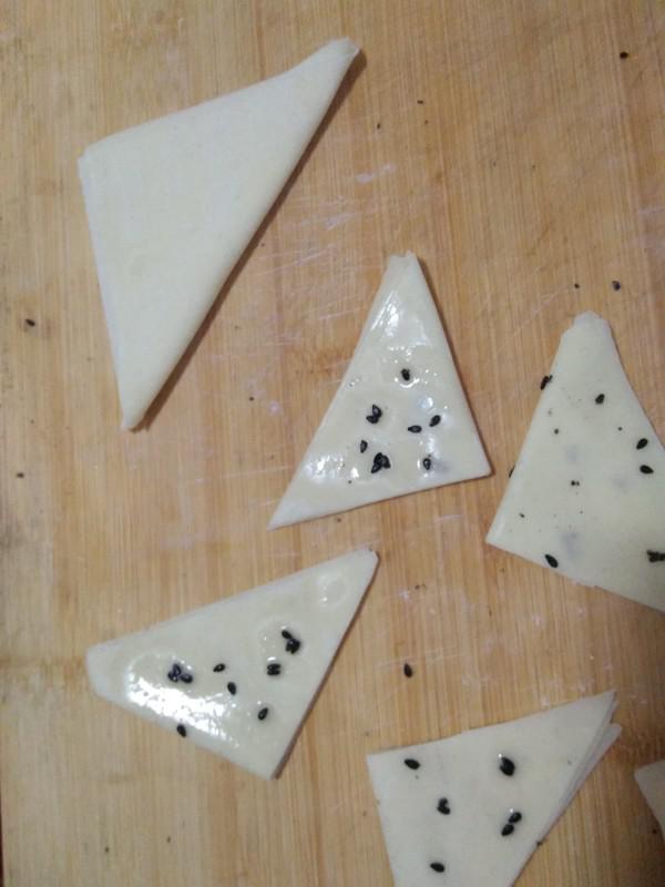 炸炒手皮的做法-家常味炸菜譜