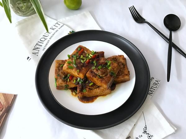 豆腐釀肉煲的做法-咸鮮味燉菜譜