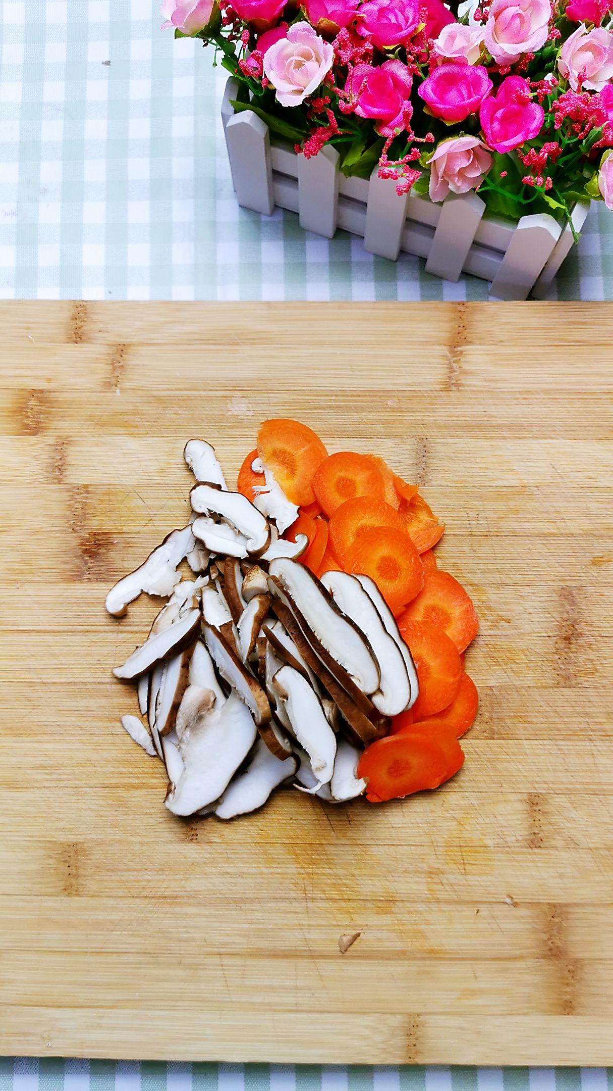 油菜炒粉絲的做法-咸鮮味炒菜譜