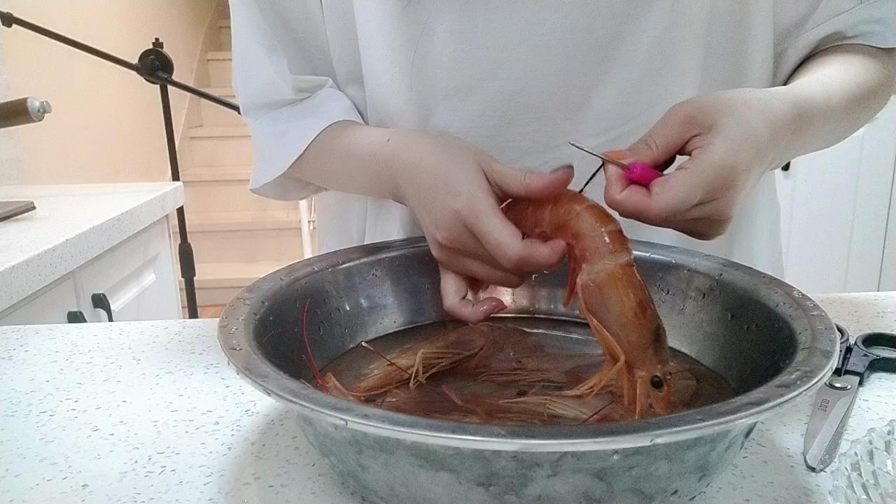 香煎阿根廷紅蝦的做法-咸鮮味煎菜譜