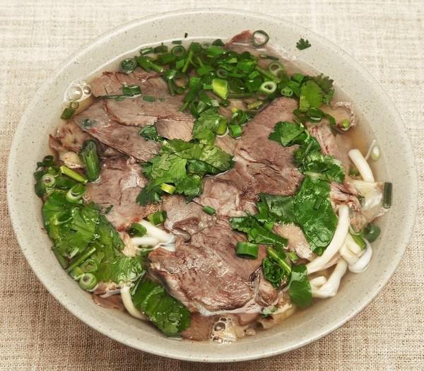 徽湘情緣淮南牛肉湯的做法-家常味煮菜譜