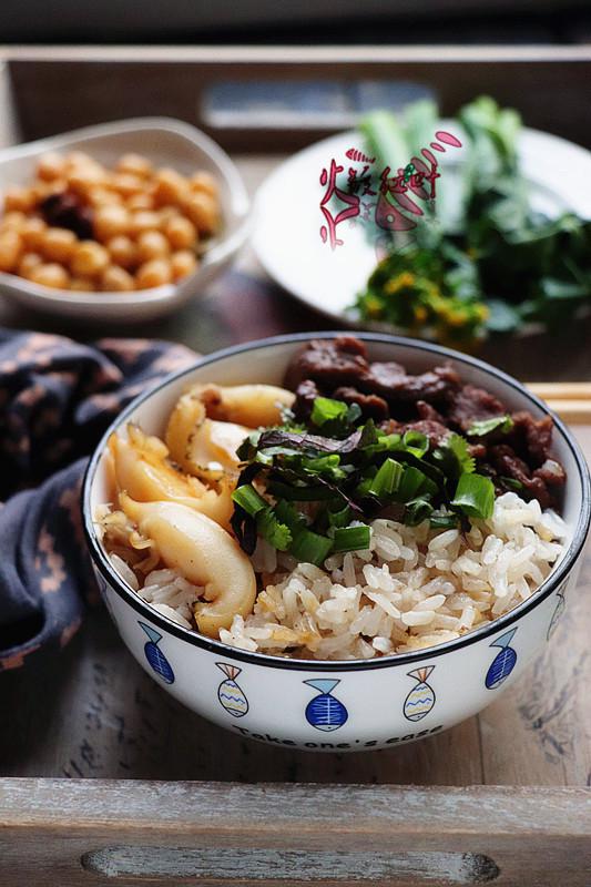 鮮鮑魚牛肉飯的做法-咸鮮味煮菜譜