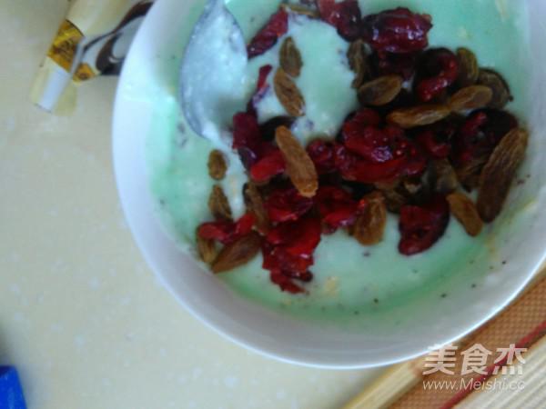 抹茶旋風(fēng)雙巧果肉炒酸奶的做法-奶香味凍菜譜