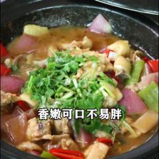 海南滑雞煲的做法-咸鮮味煲菜譜