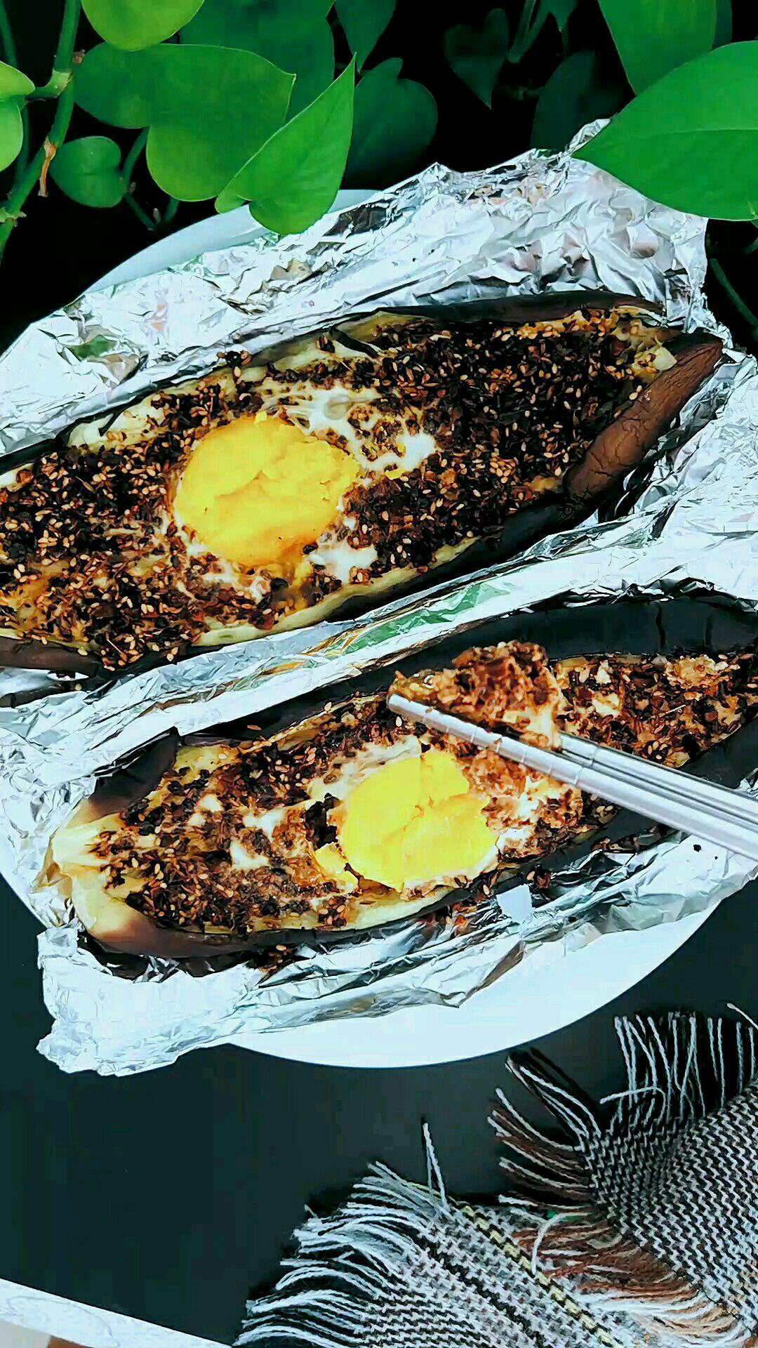 烤茄子的做法-香辣味烤菜譜