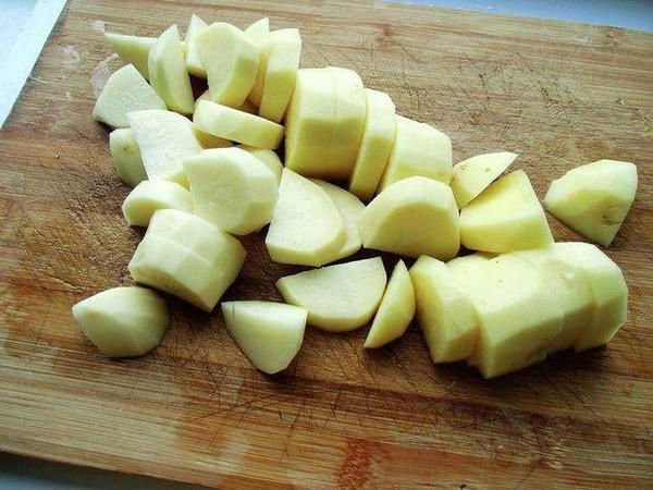 大盤(pán)牛肉的做法-香辣味燒菜譜