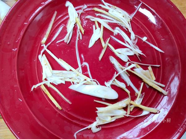 剁椒蒸魚的做法-家常味蒸菜譜