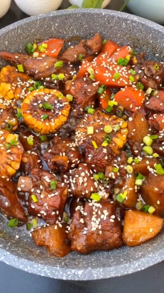 家常排骨的做法-家常味燉菜譜