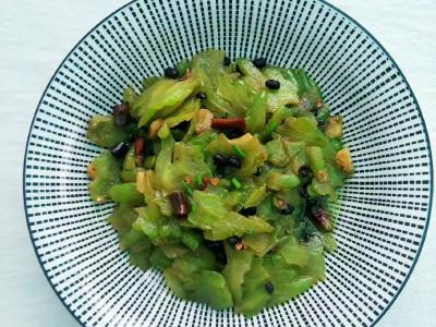 豆豉炒苦瓜的做法-家常味炒菜譜