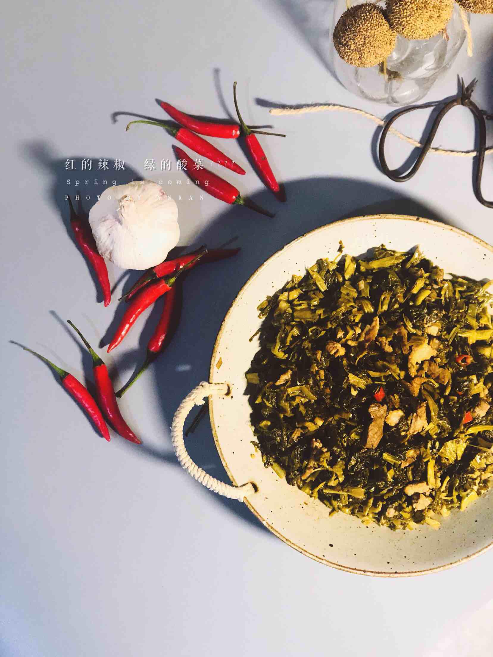 酸菜炒肉的做法-酸辣味炒菜譜