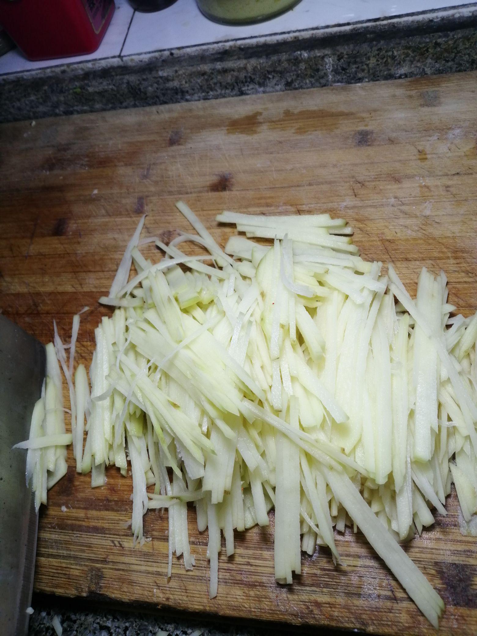 低卡酸辣土豆絲的做法-酸辣味炒菜譜