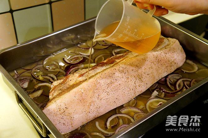 愛爾蘭風味烤豬肉的做法-咸鮮味烤菜譜