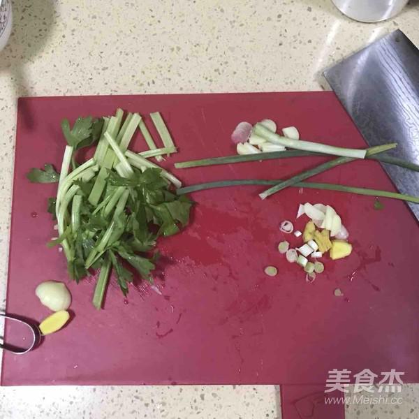 杏鮑菇肉片的做法-家常味炒菜譜