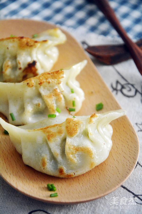 青菜鮮肉煎餃的做法-家常味炒菜譜