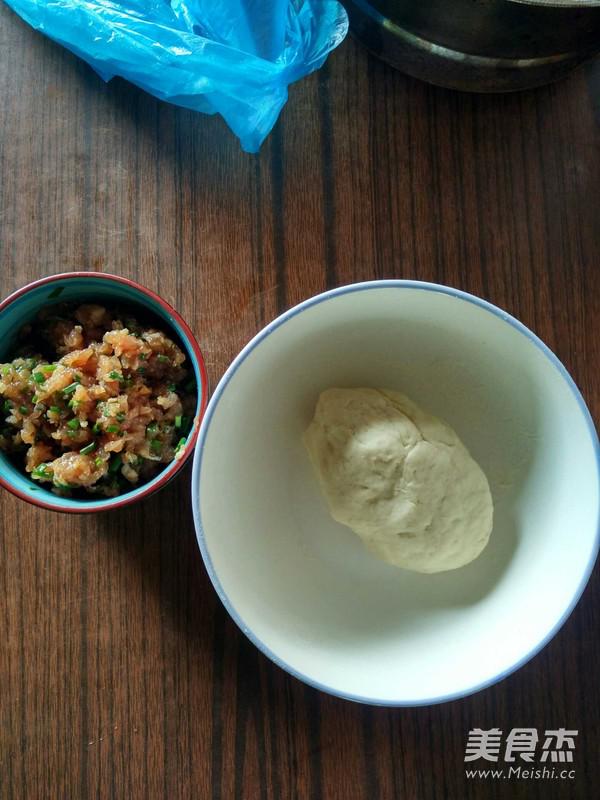 肉末小花卷的做法-香辣味蒸菜譜