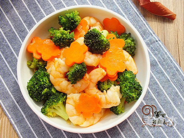 西藍花炒蝦仁的做法-咸鮮味炒菜譜
