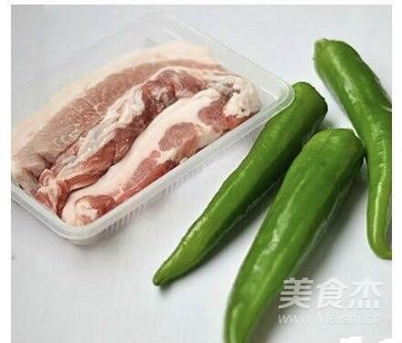 尖椒釀肉的做法-香辣味煎菜譜